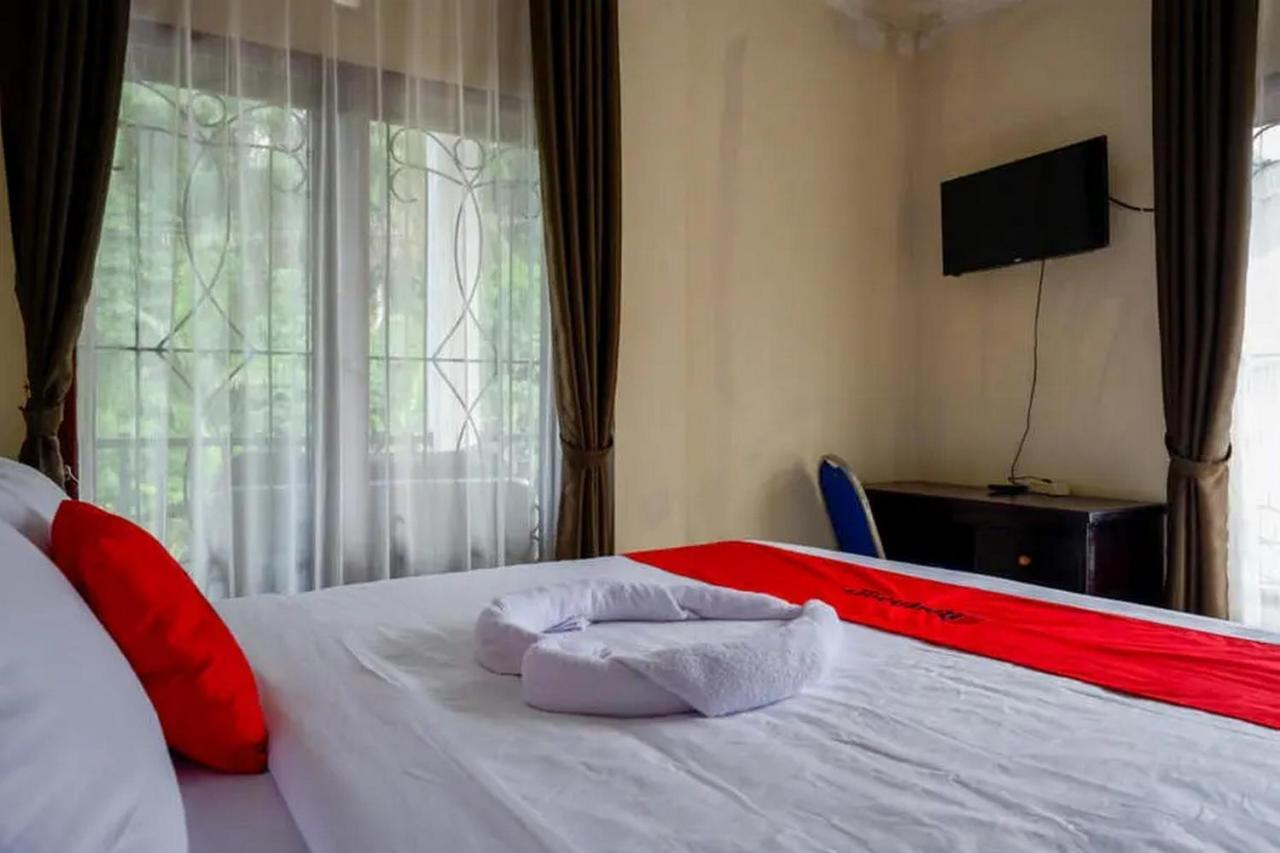 Hotel Reddoorz At Makale Tana Toraja Esterno foto